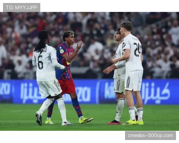 即时:国家德比上半场结束,巴萨1-0暂时领先皇马 即时:国家德比上半场结束,巴萨1-0暂时领先皇马